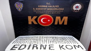 Edirne’de durdurulan otomobilde 940 adet sikke ele geçirildi; 6 gözaltı
