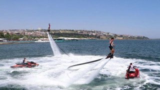 Tekirdağ Kiraz Fevstivali’nde yüzme yarışması ve flyboard gösterisi