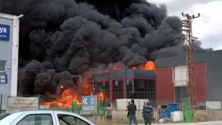 Tekirdağ’daki fabrika yangını 9 saatte söndürüldü
