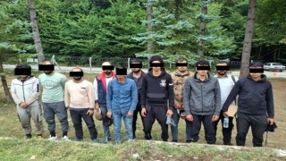 Kırklareli’de 362 düzensiz göçmen yakalandı; 2 organizatör tutuklandı