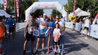TRAKDOSK sporcuları, Yunanistan’daki yangın mağdurlarına destek için koştu