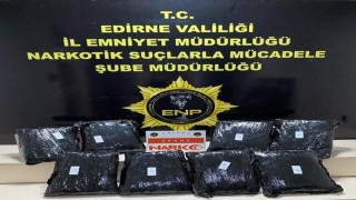 Kapıkule’den giriş yapan TIR’da 9 kilo skunk ele geçirildi