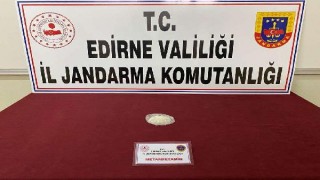 Jandarma’nın durdurduğu araçta 32 gram uyuşturucu yakalandı