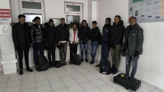Edirne’de 1 haftada 160 kaçak göçmen ile 6 organizatör şüphelisi yakalandı