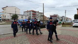 Tekirdağ’da hırsızlık şüphelileri 145 saatlik görüntü incelenerek yakalandı