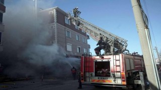 Lüleburgaz’da restoranda çıkan yangın panik yarattı