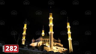 Selimiye Camisi'nde Regaip Kandili coşkusu