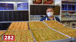 Hayrabolu'da tatlıcıların bayram yoğunluğu