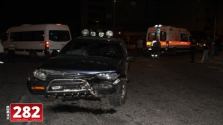 Tekirdağ'da cip ile otomobil çarpıştı: 3 yaralı