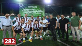 Süleymanpaşa Belediyesi Hizmet İş Birimler Arası Futbol Turnuvası ödül töreni ile sona erdi