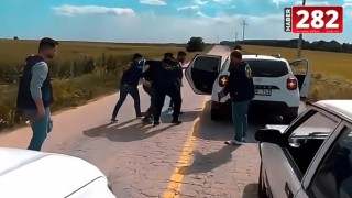 TEKİRDAĞ Çalıntı otomobille kaçan şüpheli, havadan ve karadan takiple yakalandı