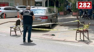 'Camide minibüs yıkama' diye uyaran muhtarı bıçakla yaraladı